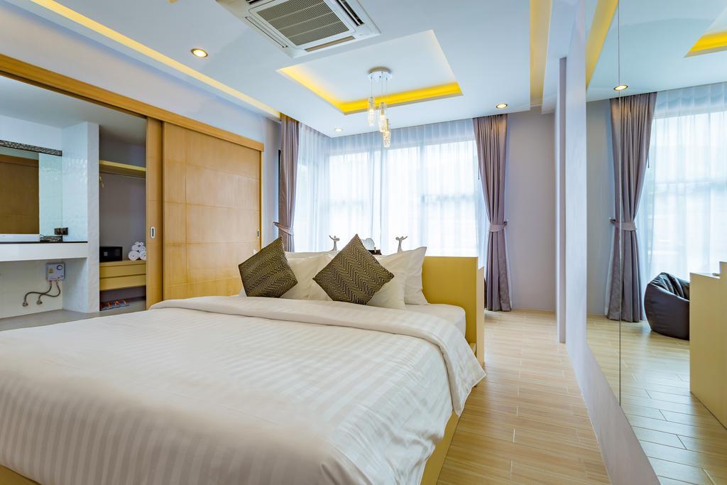 Oneloft Hotel Karon Extérieur photo