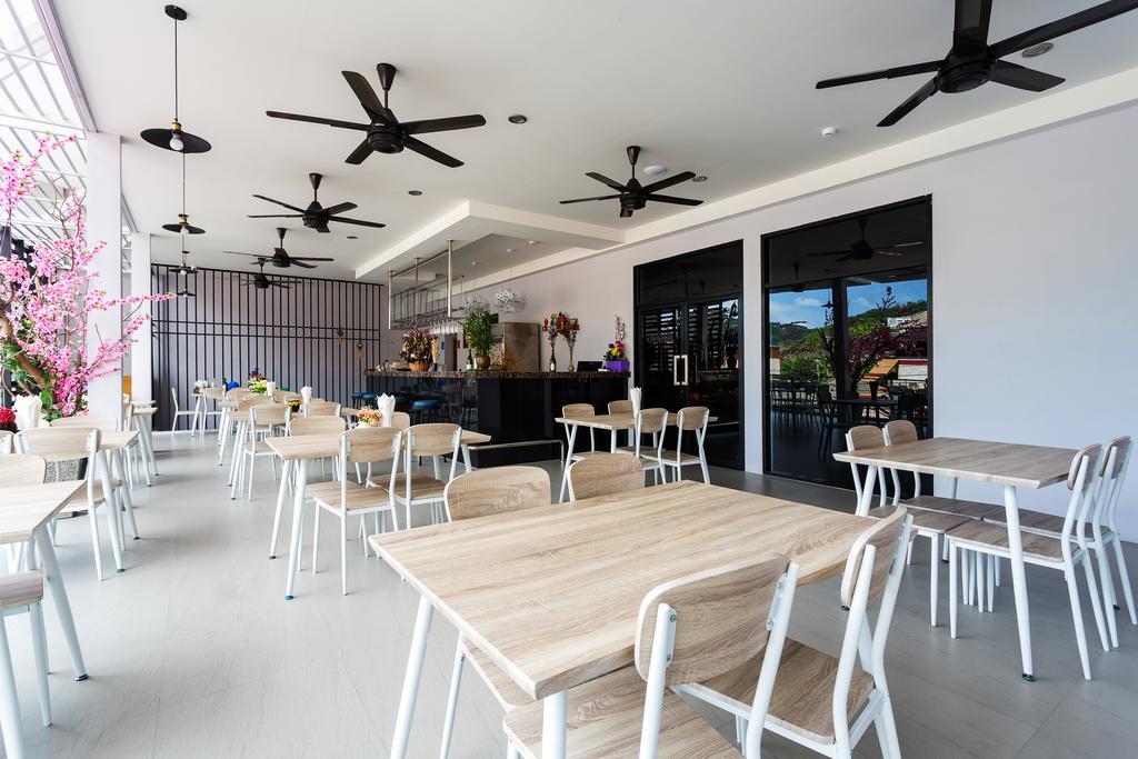 Oneloft Hotel Karon Extérieur photo
