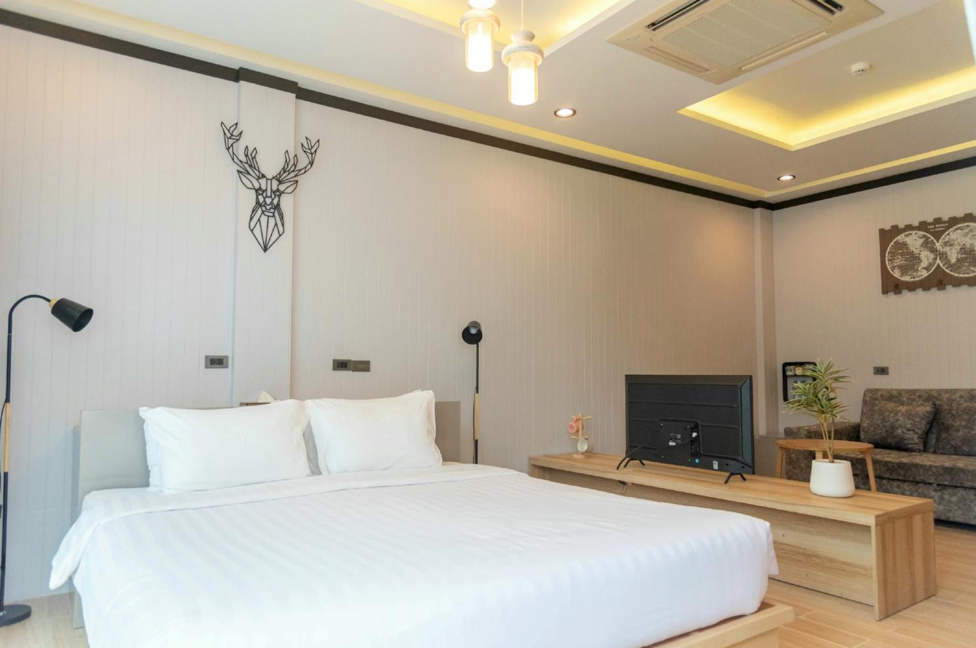 Oneloft Hotel Karon Extérieur photo